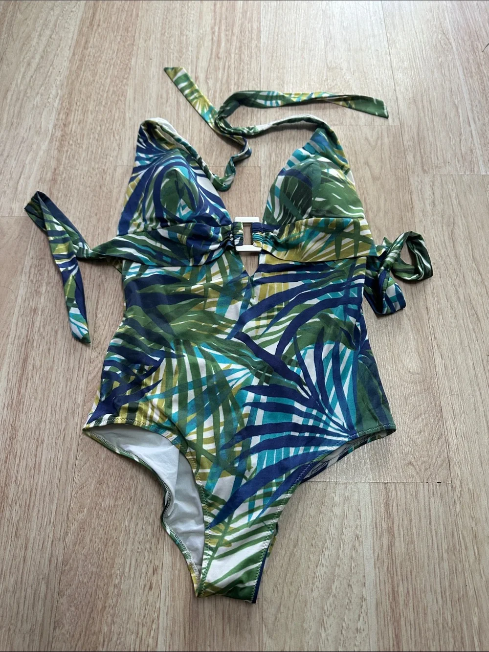 Cosabella Multicolor Tropical-Print Swimwear in Green, Blue & Yellow - Picture 3 of 7